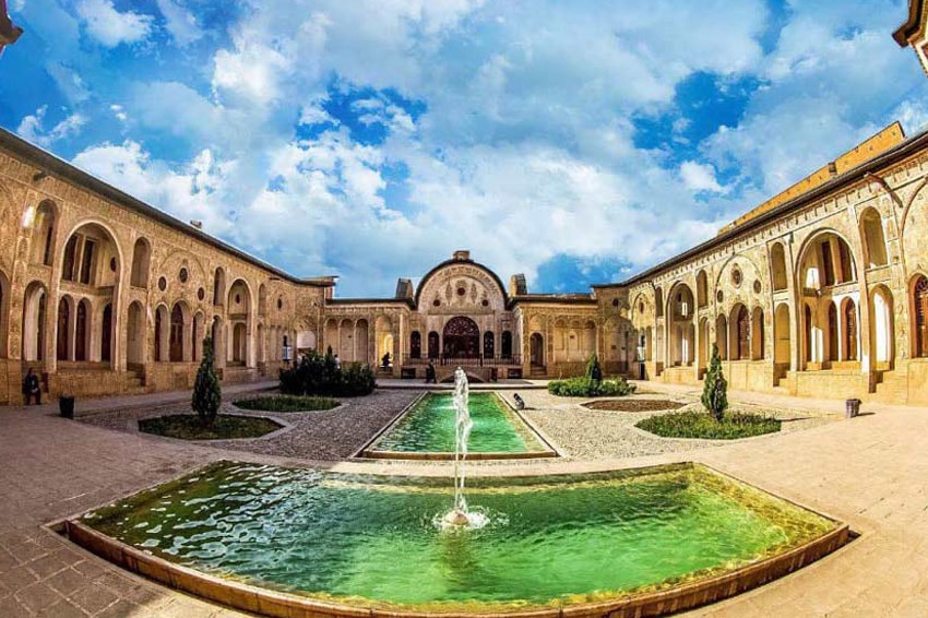 آشنایی با خانه طباطبایی ها