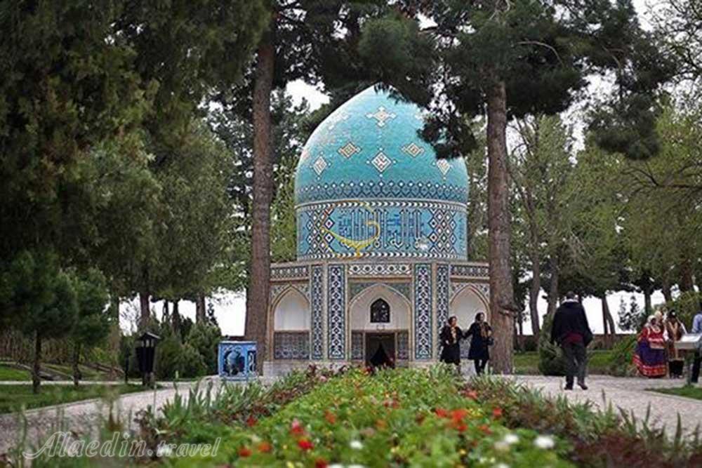 آرامگاه عطار نیشابوری