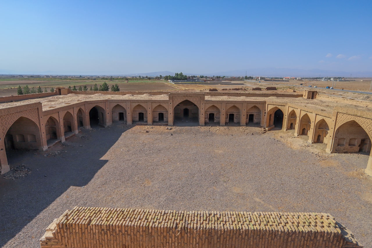کاروانسرای عبدالغفارخان ساوه